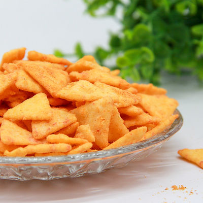 주문 대중적인 간식 트라이앵글 옥수수 전병 바삭바삭한 OEM 맛을 낸 비스킷 online manufacture