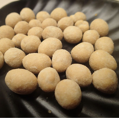 좋은 가격 밀은 원료 그대로의 땅콩을 굽는 코팅된 땅콩 안주류 말토 덱스크린을 가루로 빻습니다 온라인으로