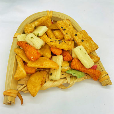 좋은 가격 크기 과자 중국 제조사들에서 OCM (상대방 상표제품) 팽화미 바삭바삭한 크래커 온라인으로