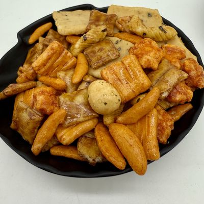 7.5KG 덩어리 튀긴 쌀 크래커 크랜치 텍스처 OEM ODM 제조